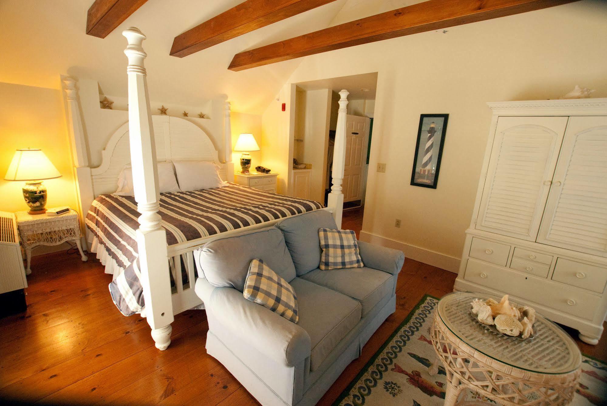 Strong House Inn Vergennes Eksteriør bilde